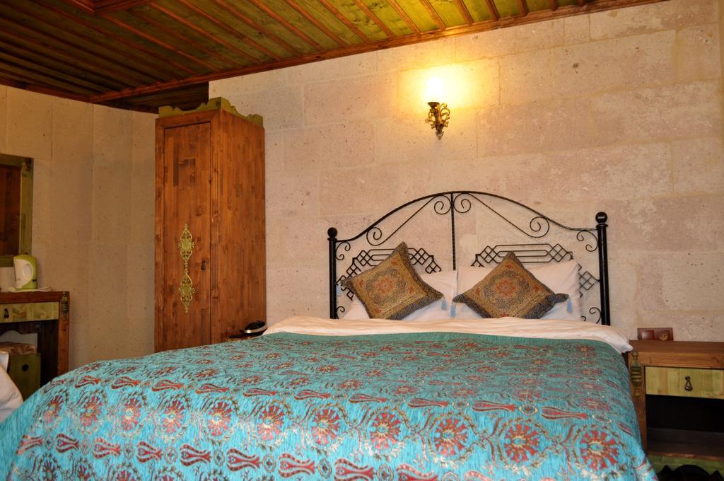 Cappadocia Hills Cave Hotel Goreme Room photo